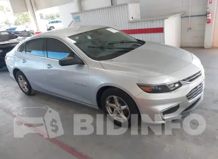 1G1ZB5ST2GF300015