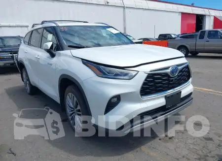 5TDEBRCH3MS018033