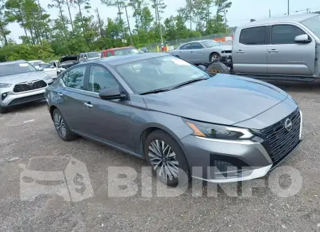 1N4BL4DV9RN355333