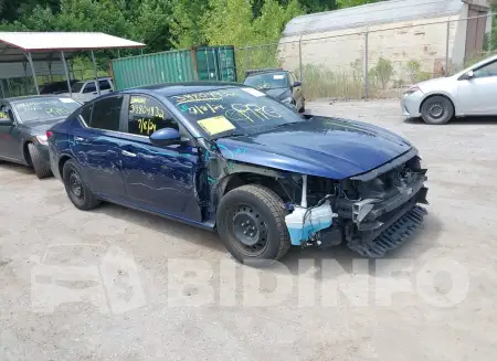 1N4BL4BV4KC167145