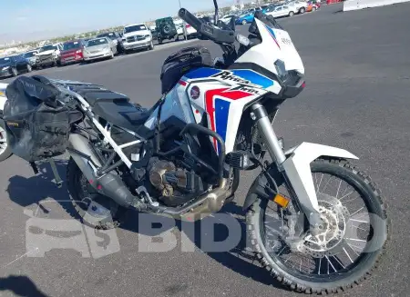 JH2SD1004MK100266