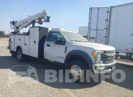 1FDUF5GT1HEE29204