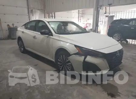 1N4BL4DW4SN376430