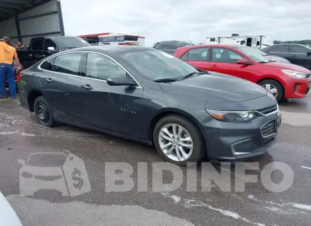 1G1ZD5ST2JF151820