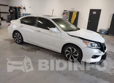 1HGCR2F00GA032796