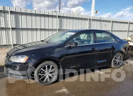 3VW2B7AJ8HM308171