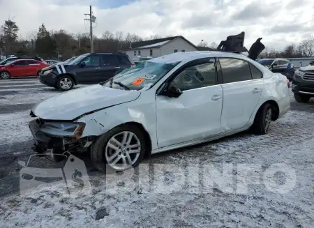 3VW2B7AJ0HM263095