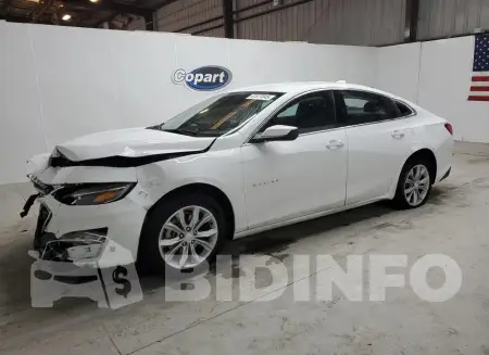 1G1ZD5ST4SF110932
