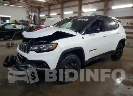 3C4NJDDNXPT565272