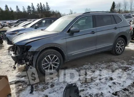 3VV2B7AX2MM105814