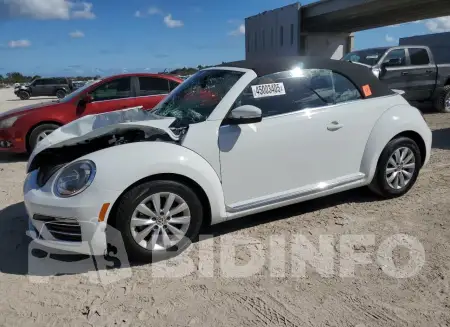 3VW5DAAT6KM500590
