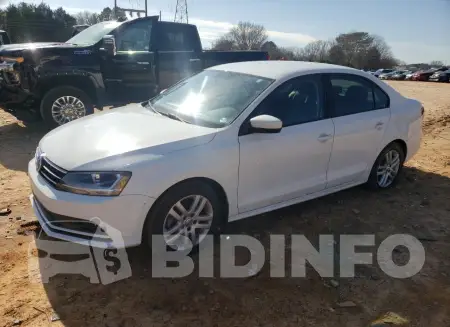 3VW2B7AJ2JM243274