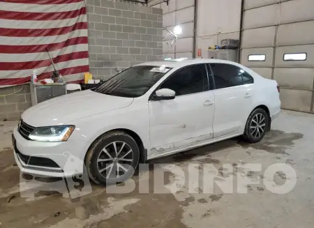 3VWDB7AJ8HM362997