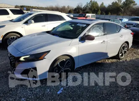 1N4BL4CV5PN356431