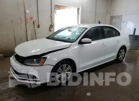 3VW2B7AJ7HM375294