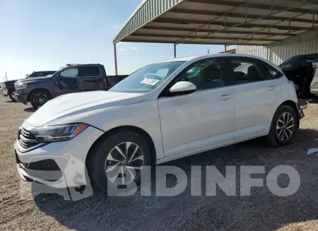 3VW5M7BU8RM047416