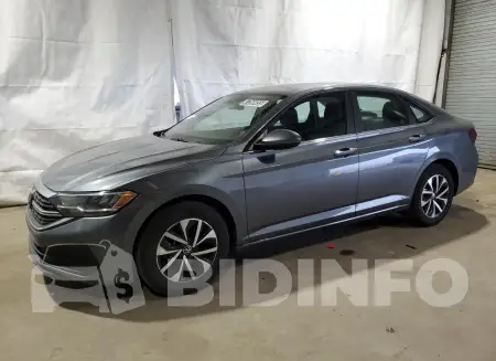 3VW5M7BU3RM024772