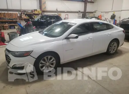 1G1ZD5ST1KF212012