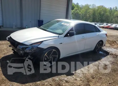 KMHLR4AF8PU558285