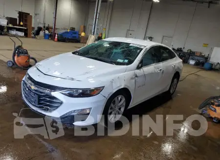 1G1ZD5ST2SF132167
