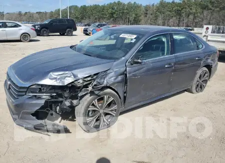 1VWSA7A30NC008898