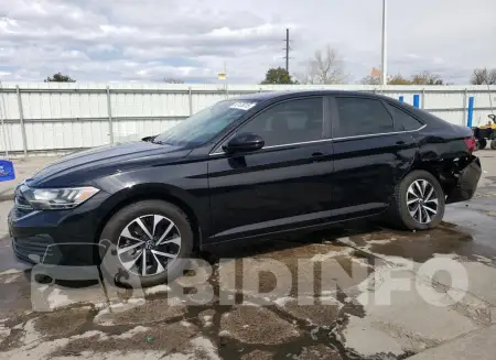3VW5M7BU2RM012984