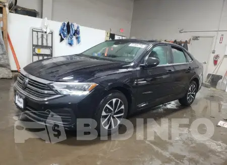 3VW5M7BU2RM075082