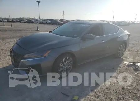 1N4BL4EV7RN399605