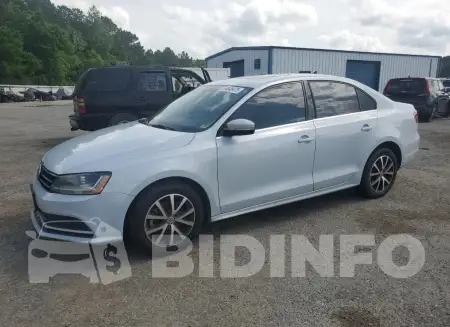 3VWDB7AJ1HM284918