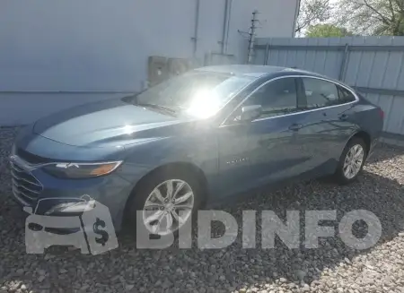 1G1ZD5ST2SF140995