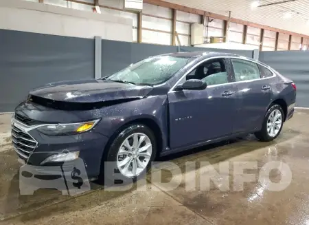 1G1ZD5ST2SF143279