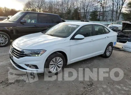 3VW357BU5KM123460