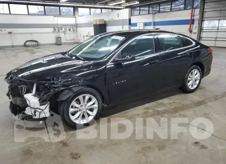 1G1ZD5ST4RF218512
