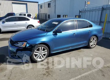 3VW2B7AJXHM256008