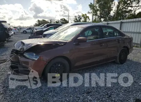 3VW2B7AJ5HM391560