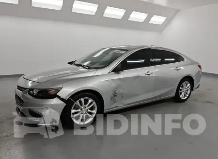 1G1ZD5ST2JF197678