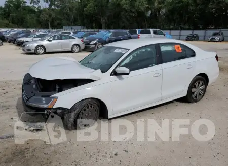 3VW2B7AJ5HM257132