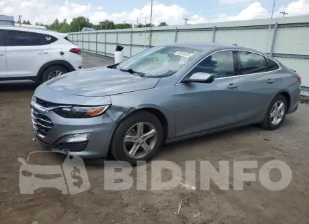 1G1ZB5ST5PF186107