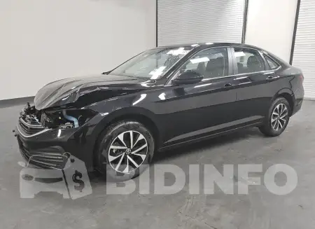 3VW5M7BU6RM075005