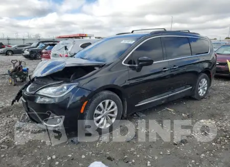 2C4RC1BG0HR831904
