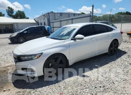 1HGCV1F30KA014002
