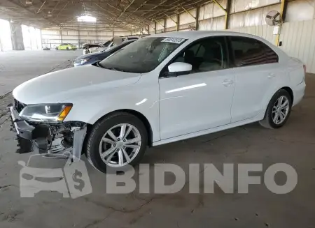 3VW2B7AJ3HM281364