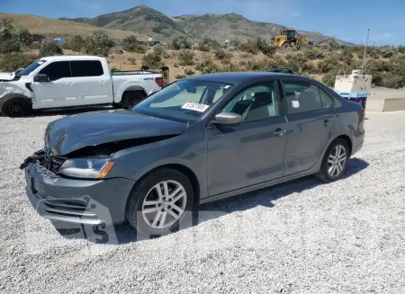 3VW2B7AJ8JM214703