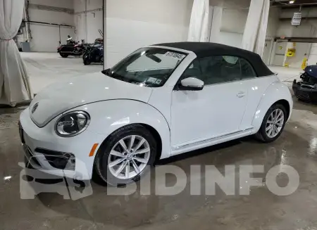 3VW517AT5HM804577