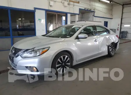 1N4AL3AP5JC250977