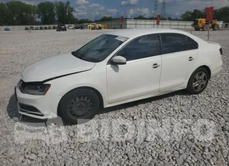 3VW2B7AJ8HM332390