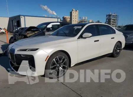 WBY43EJ06RCP83405