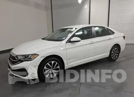 3VW5M7BU5RM003230