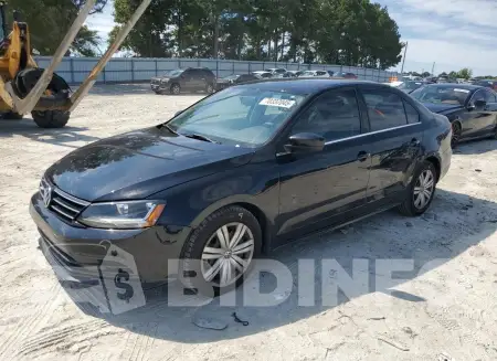 3VW2B7AJ2HM377244