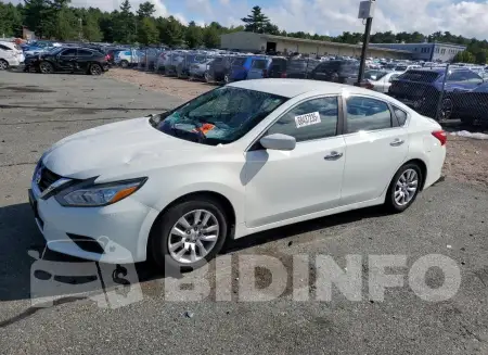1N4AL3AP5GC136812
